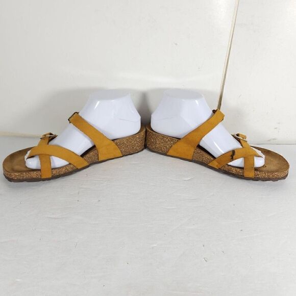 Bio Gold Women's US 9 Yellow Leather Toe Ring Slip On Low Wedge Sandals ITALY - Picture 7 of 16